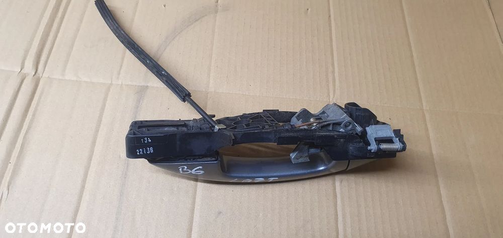 Klamka lewy tył tylna lewa mocowanie VW Passat B6 LA7T 3C0837885G - 5