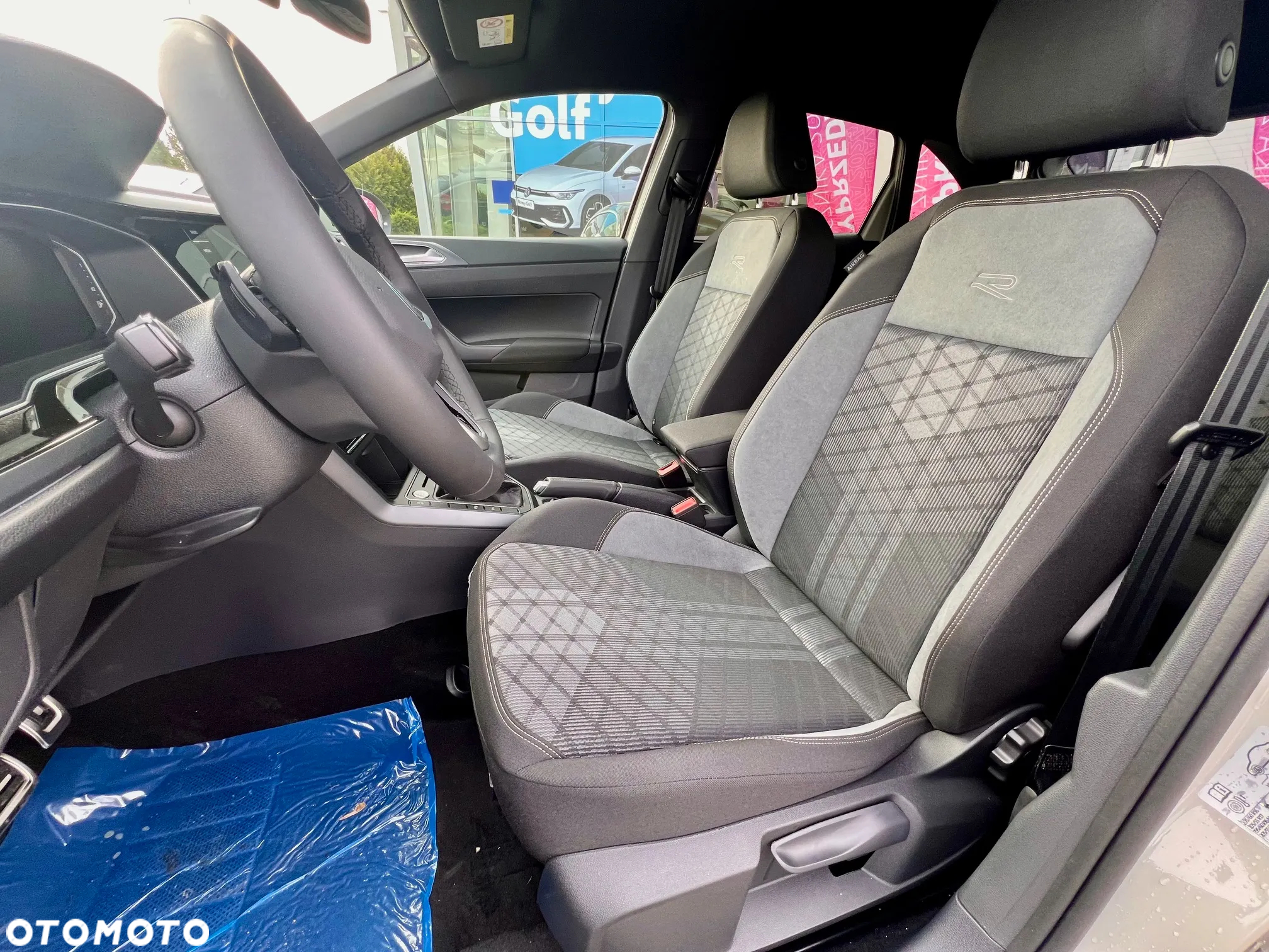 Volkswagen Taigo 1.5 TSI ACT R-Line Plus DSG - 11