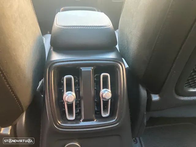 Volvo XC 40 T5 Recharge DKG Ultimate Dark - 35