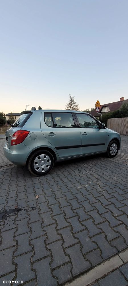 Skoda Fabia 1.2 HTP Active - 5