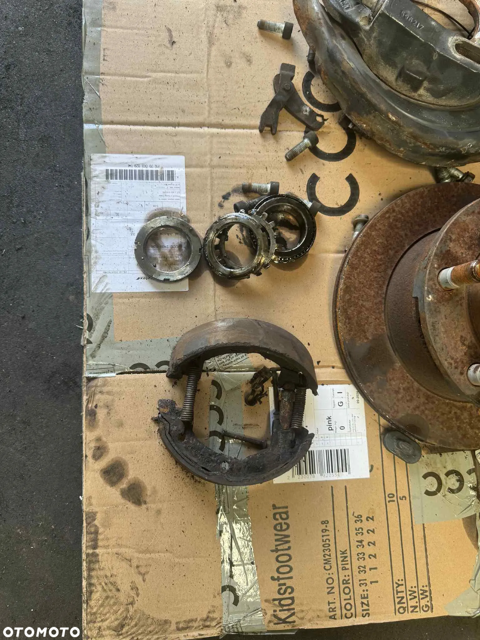 Kompletna piasta tylnego koła !! Piasta tylna !! NISSAN ATLEON 01-06r. - 3