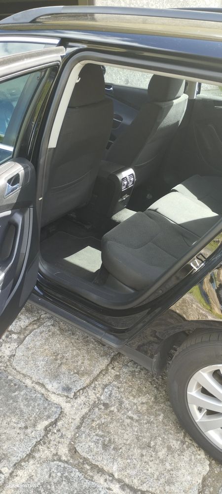 VW Passat Variant 2.0 TDI Confortline - 3
