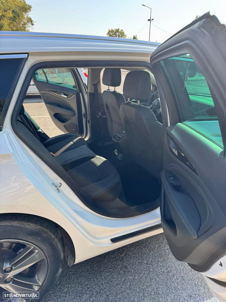Opel Insignia Sports Tourer 1.5 T Dynamic - 4