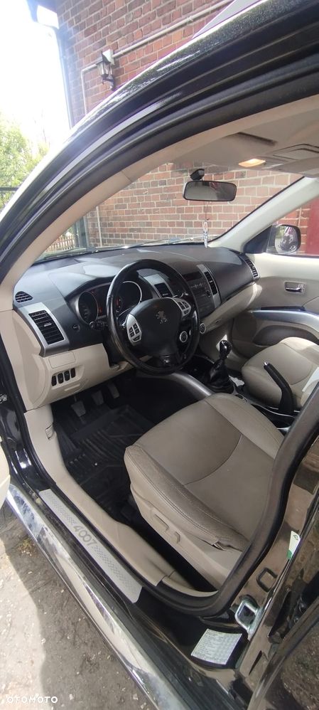 Peugeot 4007 2.2HDi Premium - 5