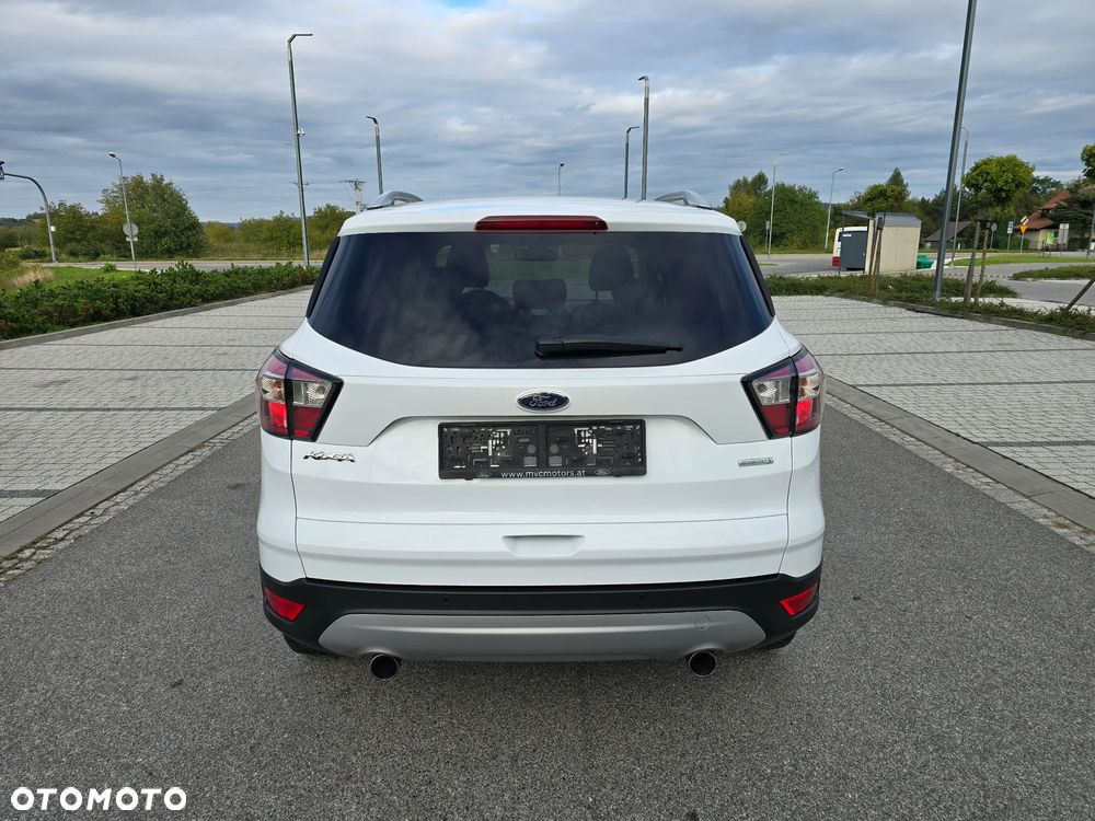 Ford Kuga 1.5 EcoBoost 2x4 Titanium - 30