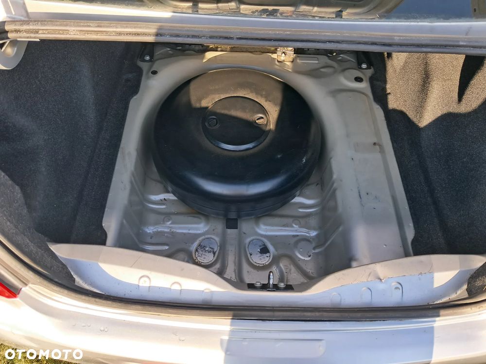 Peugeot 301 1.6 VTi Active - 40