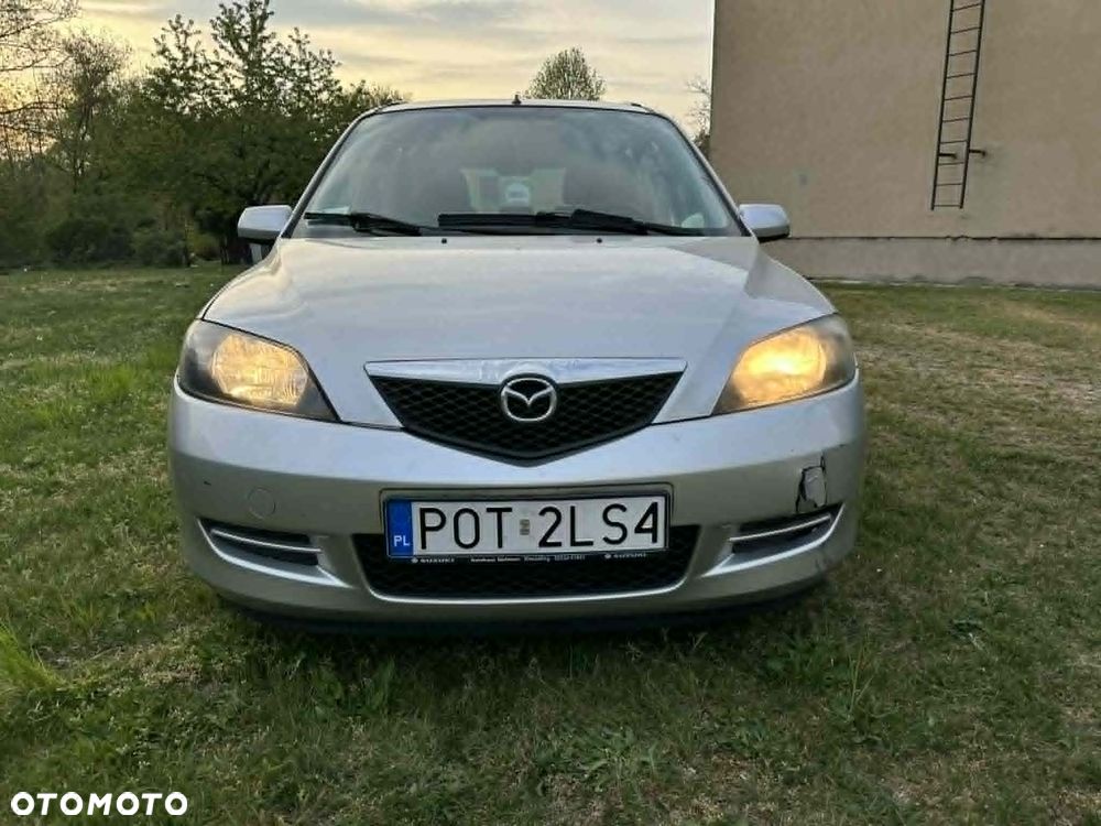 Mazda 2 - 5