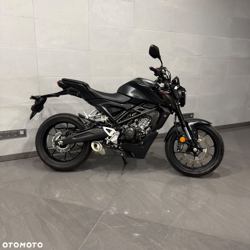 Honda CB - 2