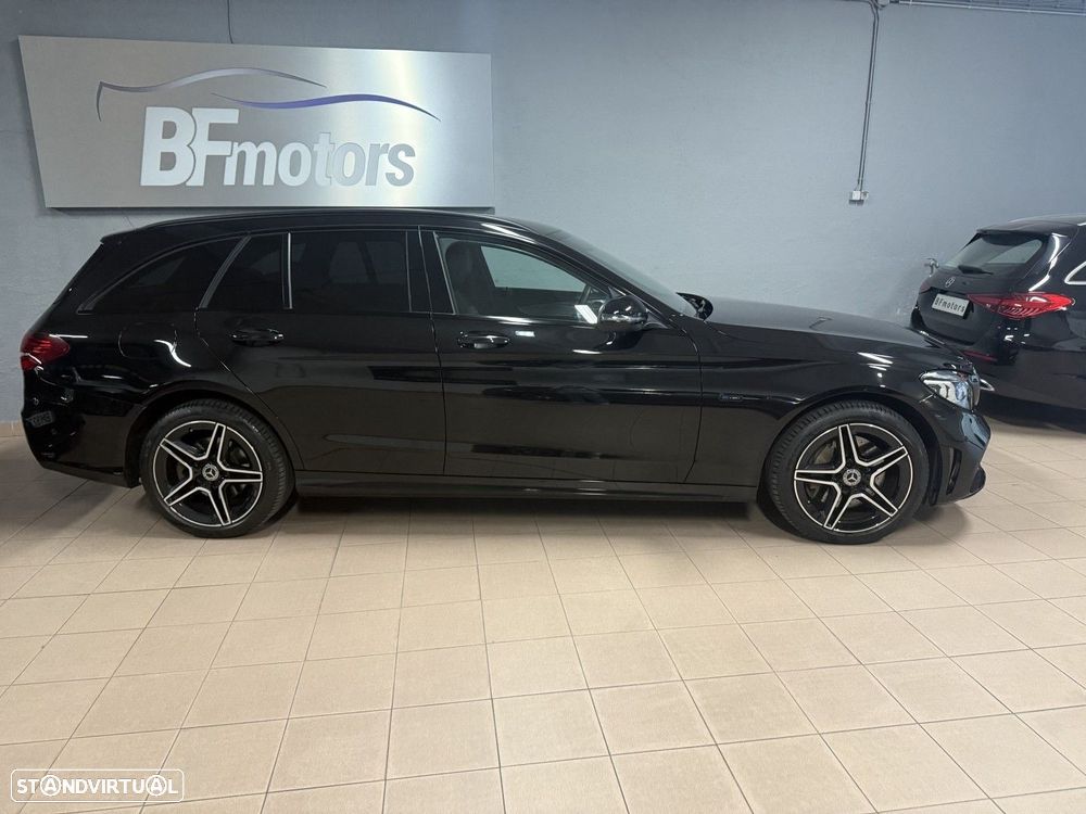 Mercedes-Benz C 300 de AMG Line - 3