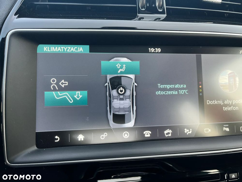 Jaguar XE 2.0 D AWD R-Sport - 34