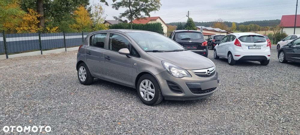 Opel Corsa 2014 photo 2