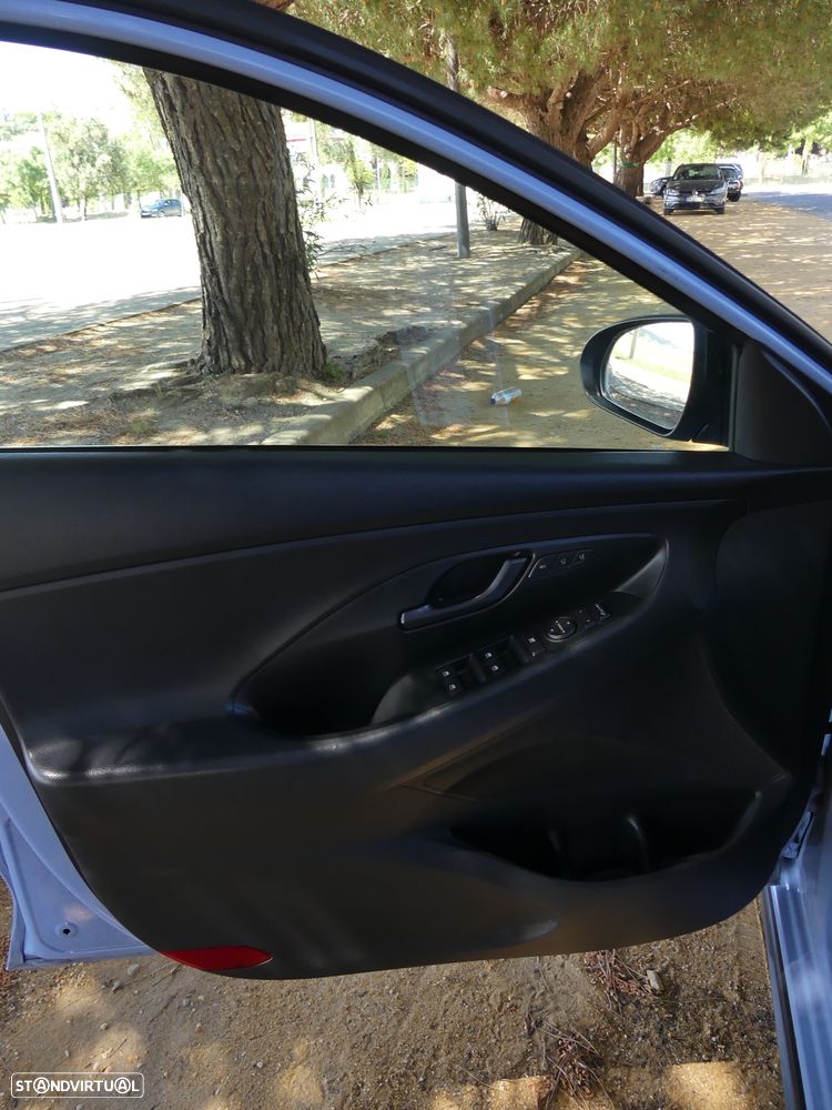 Hyundai i30 N 2.0 T-GDi Performance Pack - 26