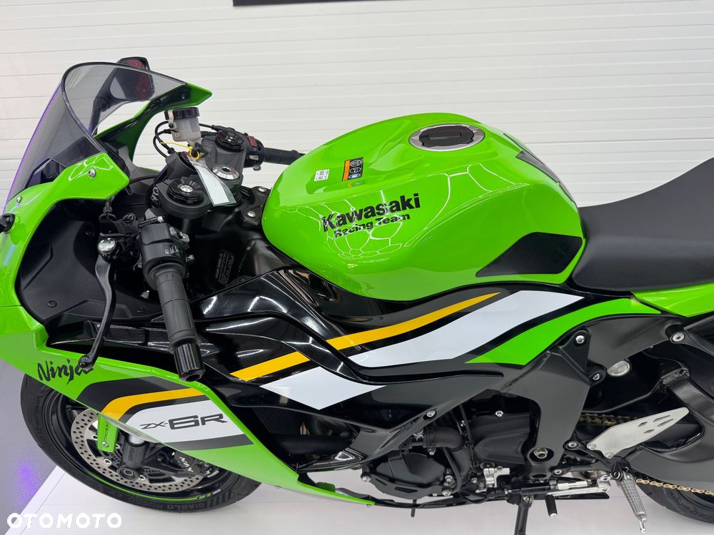 Kawasaki ZX - 32