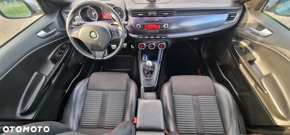 Alfa Romeo Giulietta - 4
