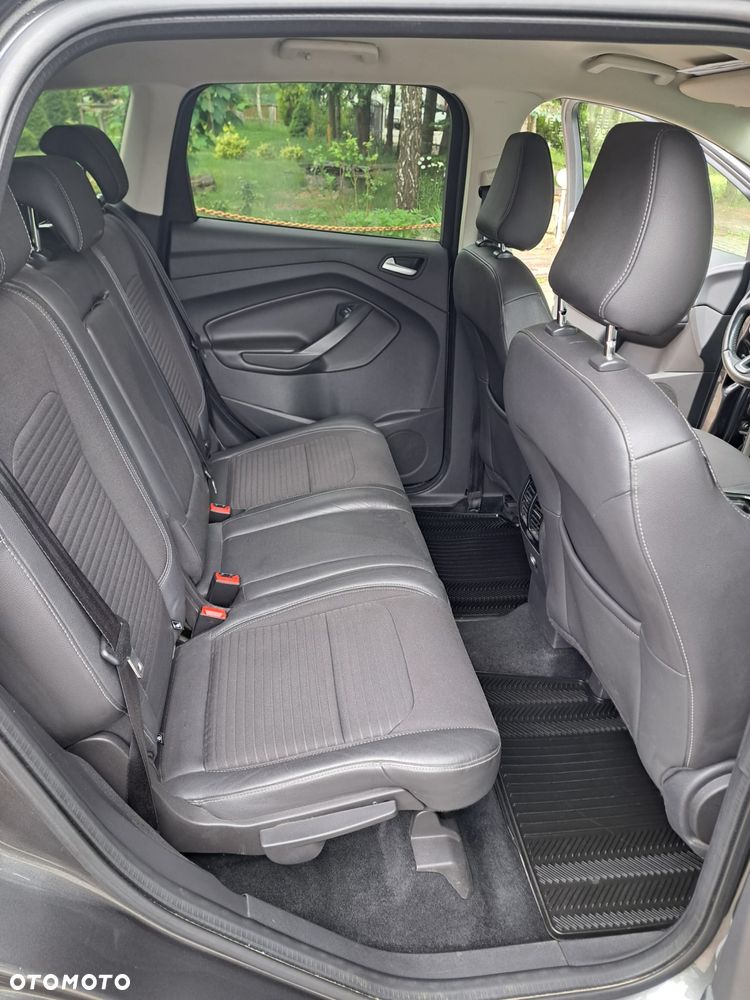Ford Kuga 2.0 TDCi AWD Titanium - 10