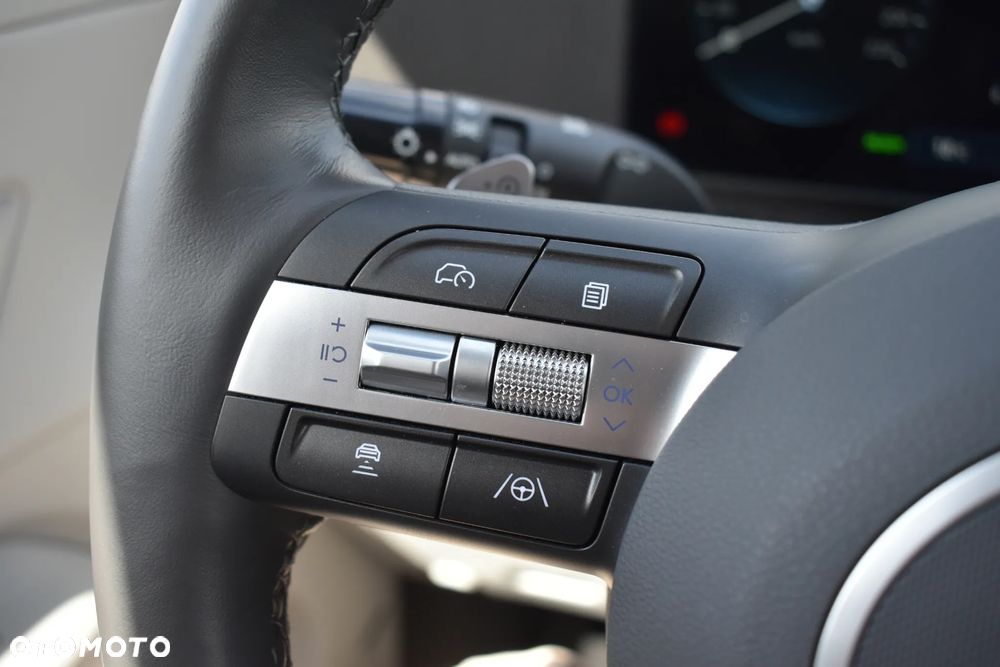 Hyundai Kona 65kWh Platinum - 10