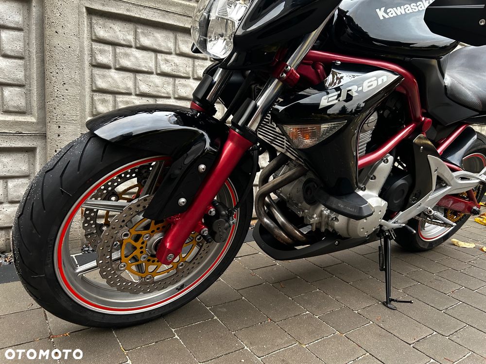 Kawasaki ER - 14