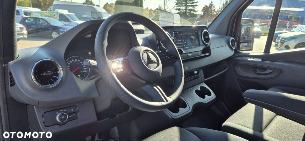 Mercedes-Benz Sprinter Sprinter - 2