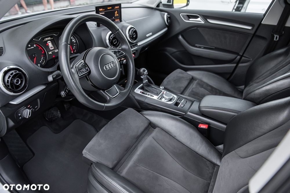 Audi A3 Sportback 1.8 TFSI quattro S tronic S line Sportpaket - 15