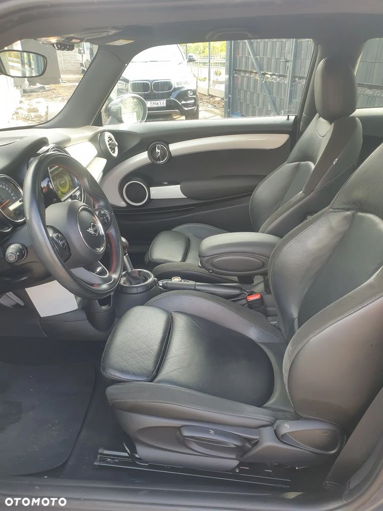 MINI Cooper S - 16