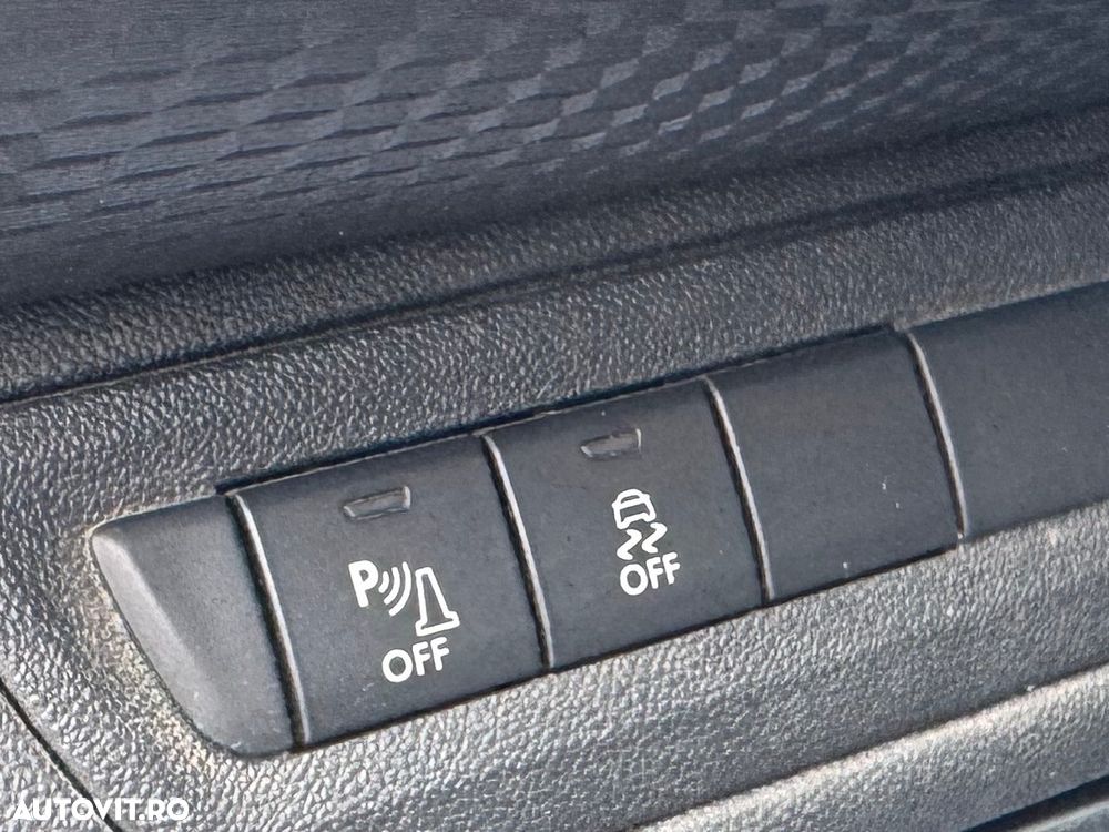 Peugeot 2008 BlueHDi 100 STOP & START Business-Line - 17
