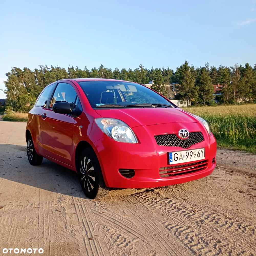 Toyota Yaris 1.0 Terra - 1