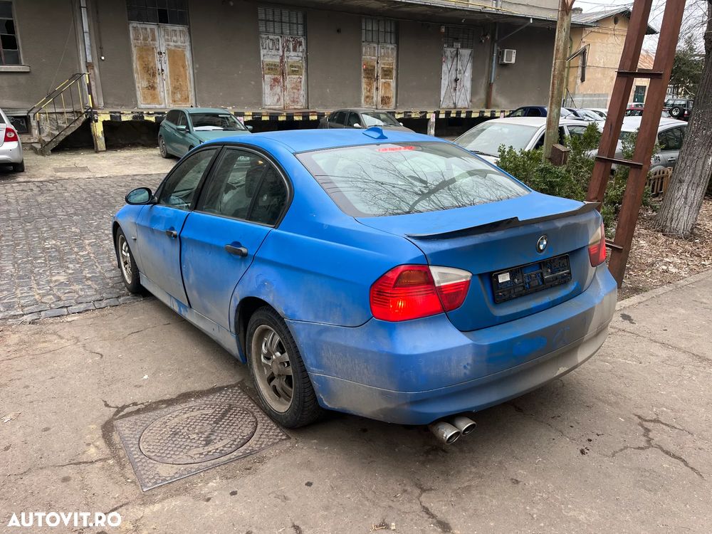 Dezmembrez Bmw Seria 3 E90 2007 320i N46B20B M packet benzina - 8