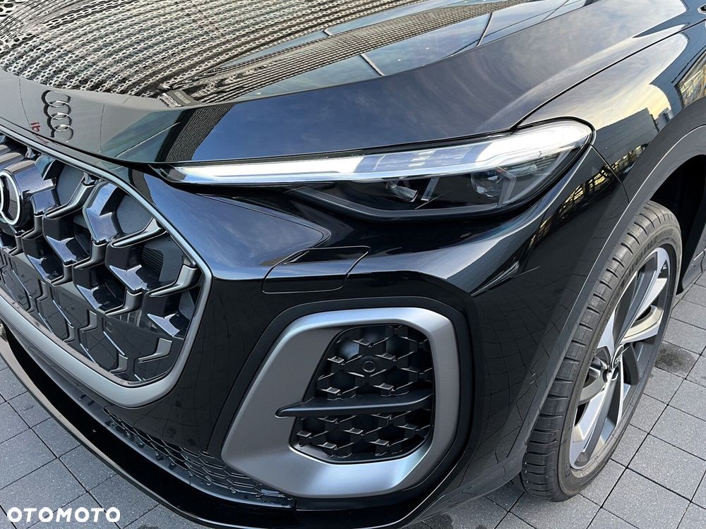 Audi Q5 Sportback - 13