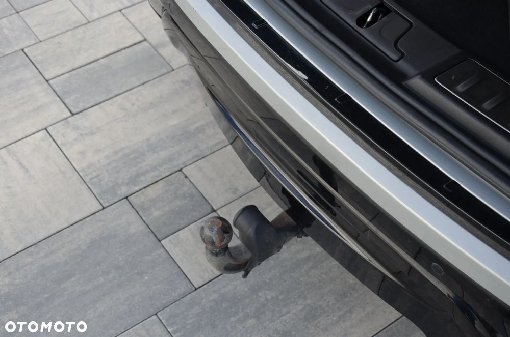 Land Rover Range Rover Evoque D180 R-Dynamic SE - 29