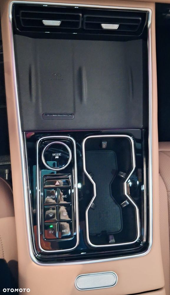 Chery Tiggo 9 1.5 T-GDI Super Hybrid Prestige 3DHT - 8