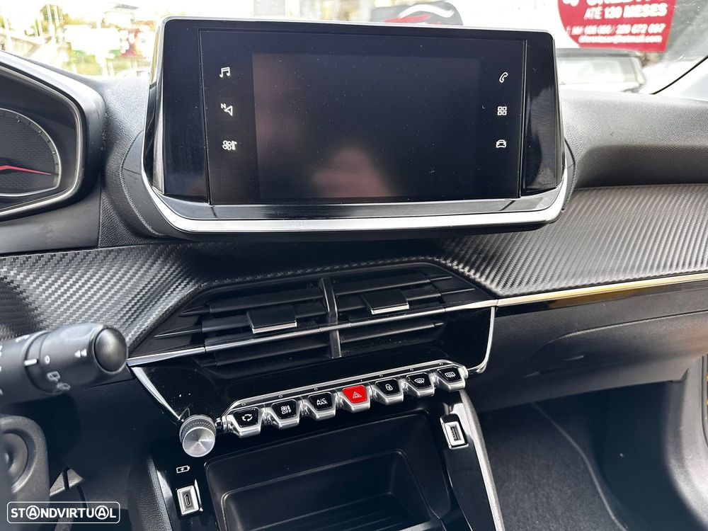 Peugeot 208 1.2 PureTech Active Pack - 21