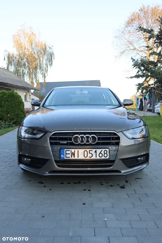 Audi A4 Limousine