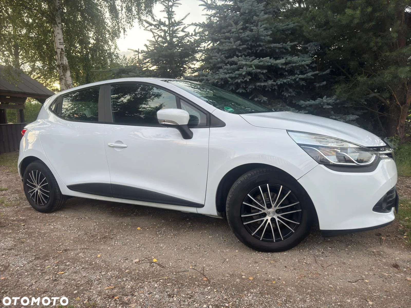 Renault Clio - 5