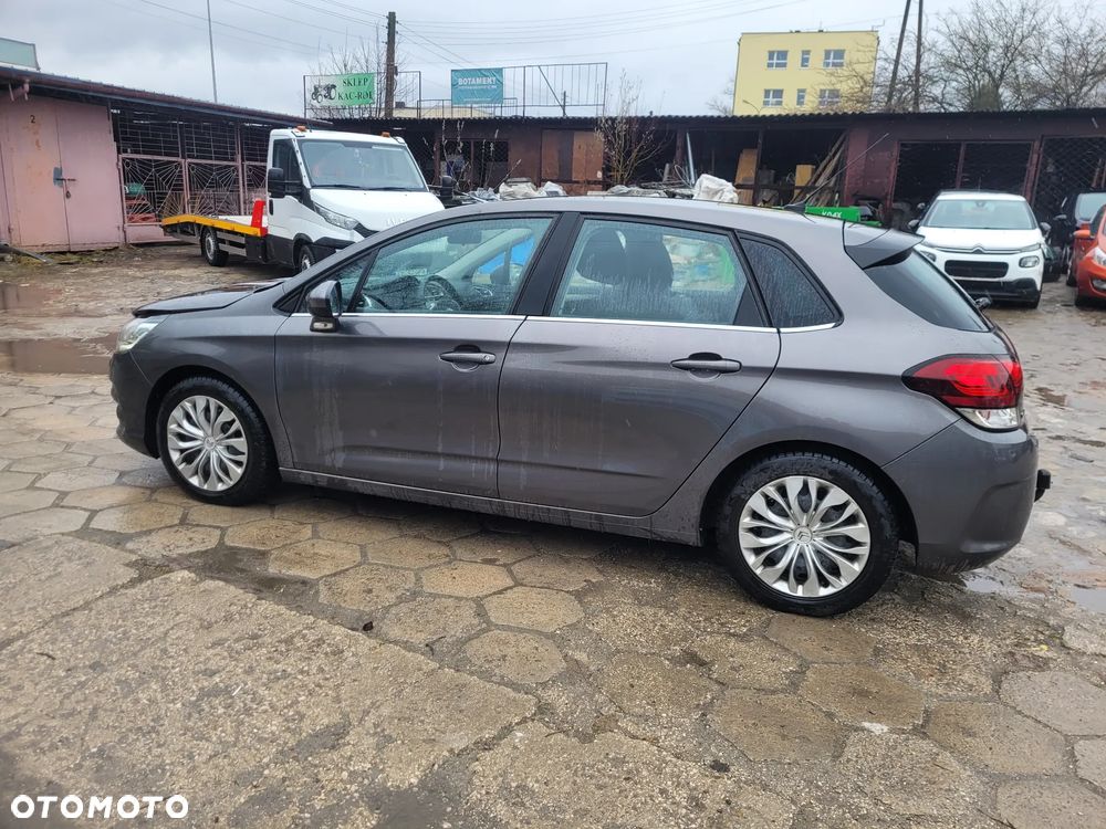 Citroën C4 BlueHDi 100 Selection - 14
