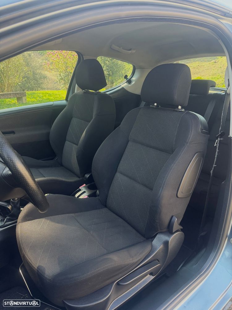 Peugeot 207 1.6 HDi Sport - 8