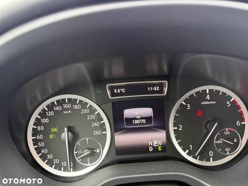 Infiniti Q30 2.2d DCT AWD City Black Edition - 18