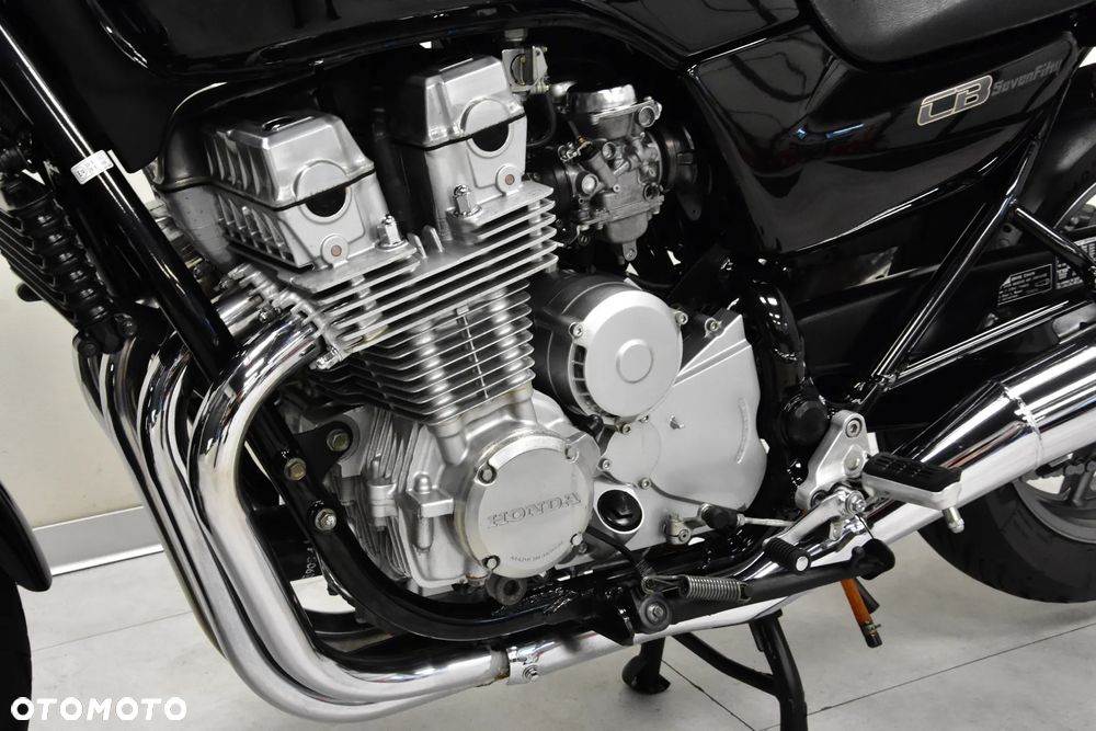 Honda CB - 21