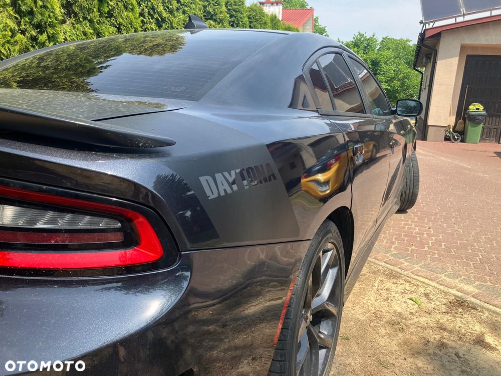 Dodge Charger - 32