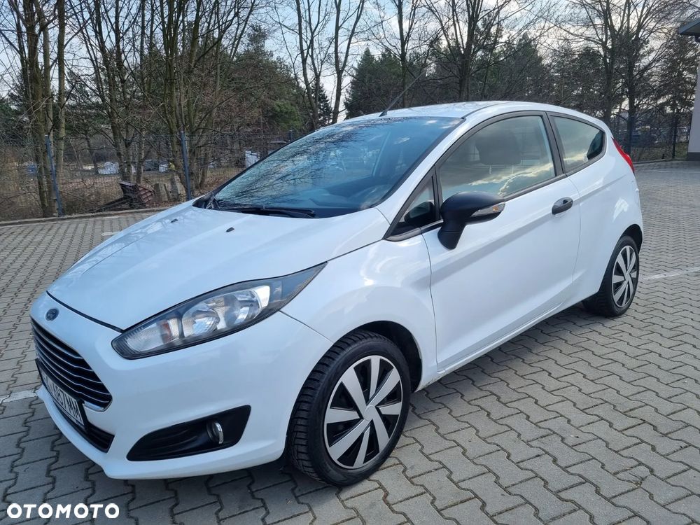 Ford Fiesta 1.5 TDCi Silver X - 24