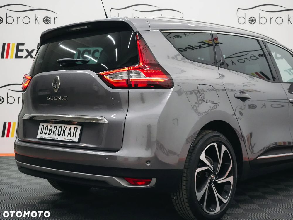 Renault Grand Scenic - 12