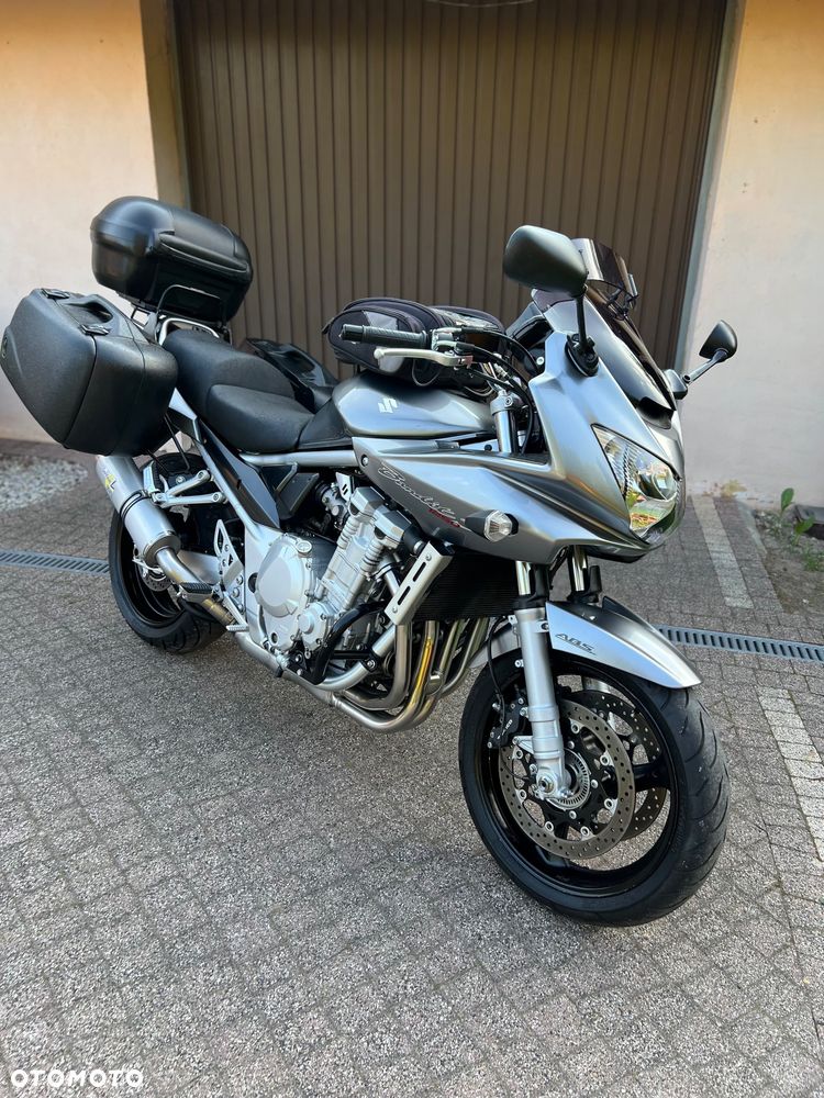 Suzuki Bandit - 27