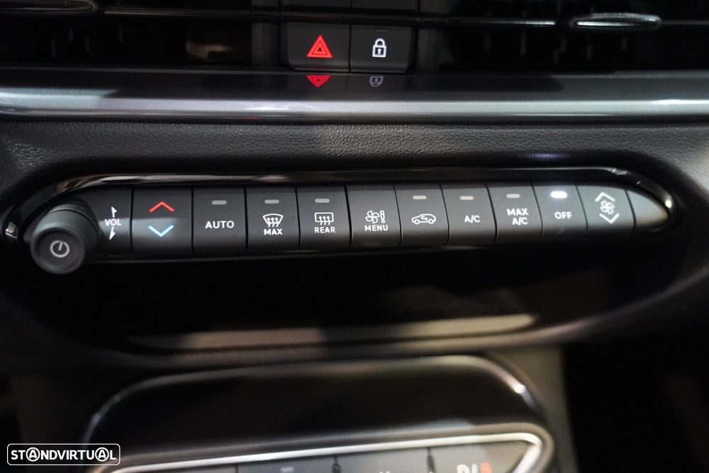 Fiat 600e 54 kWh (RED) - 17