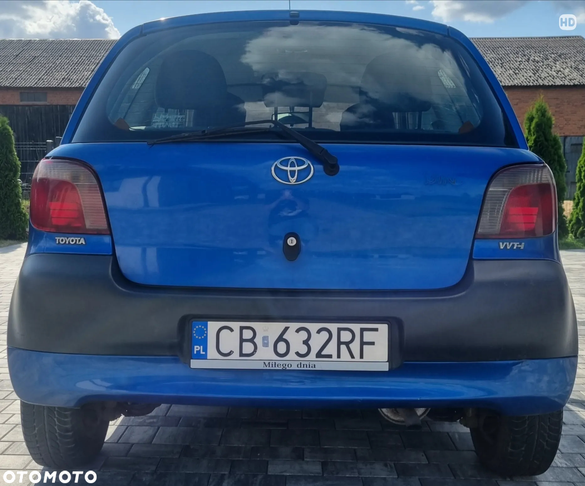 Toyota Yaris 1.0 Base - 6