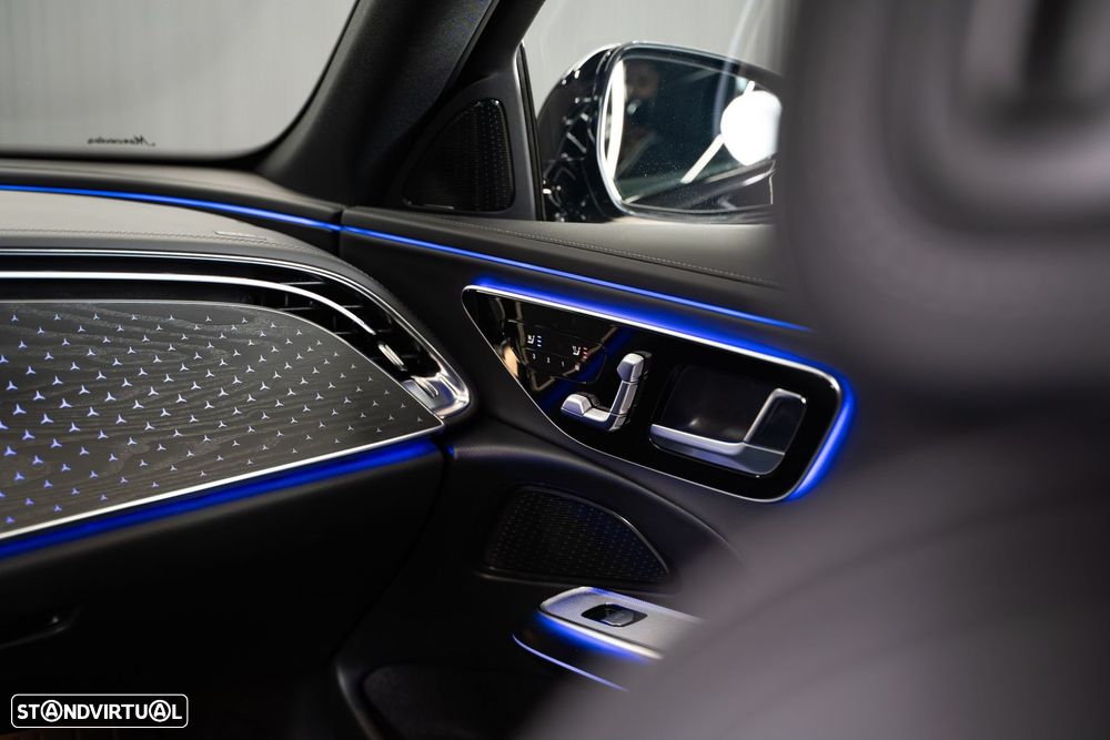 Mercedes-Benz E 300 e 4Matic AMG Line - 46