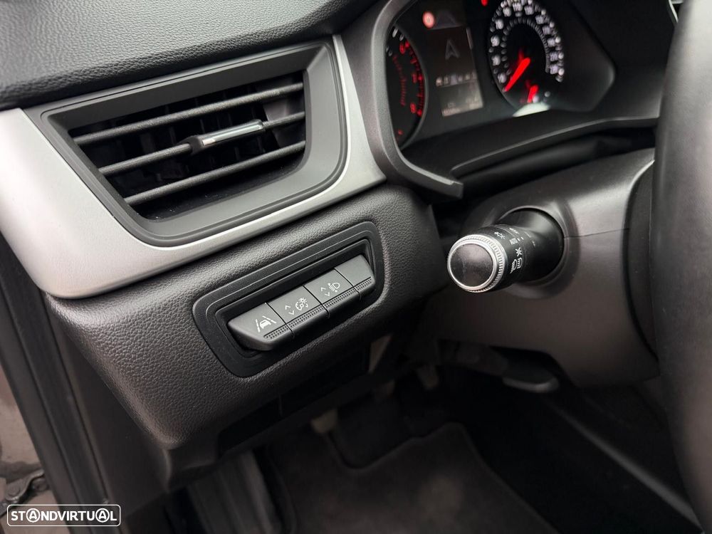 Renault Captur 1.0 TCe Zen - 8
