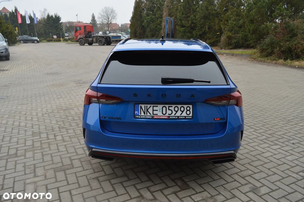 Skoda Octavia 2.0 TDI 4x4 Sportline DSG - 8