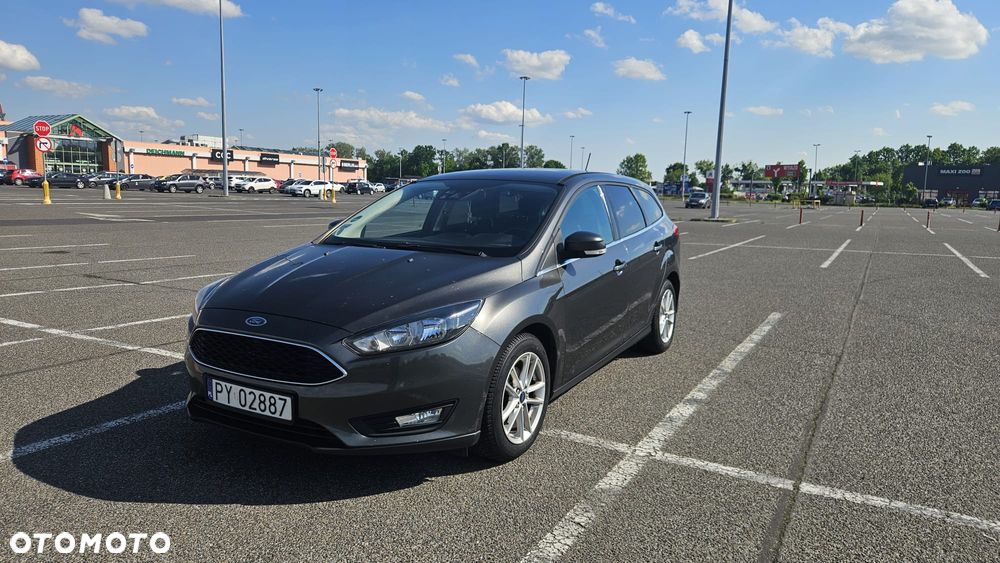 Ford Focus 1.5 TDCi SYNC Edition - 6