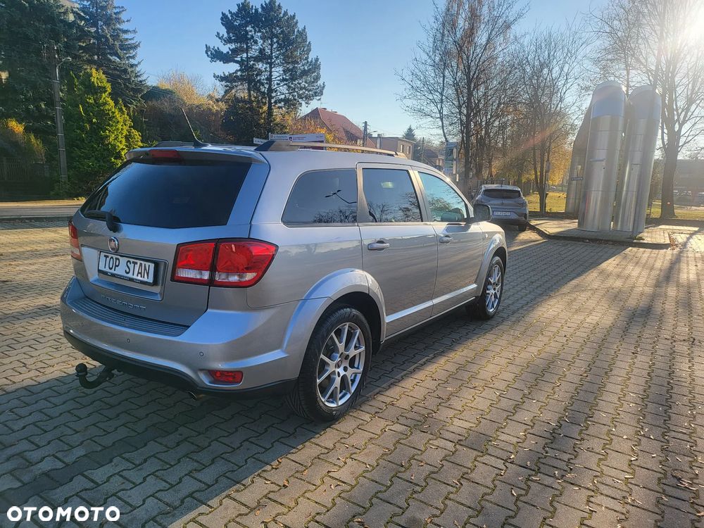 Fiat Freemont 2.0 Multijet Black Code AWD - 36