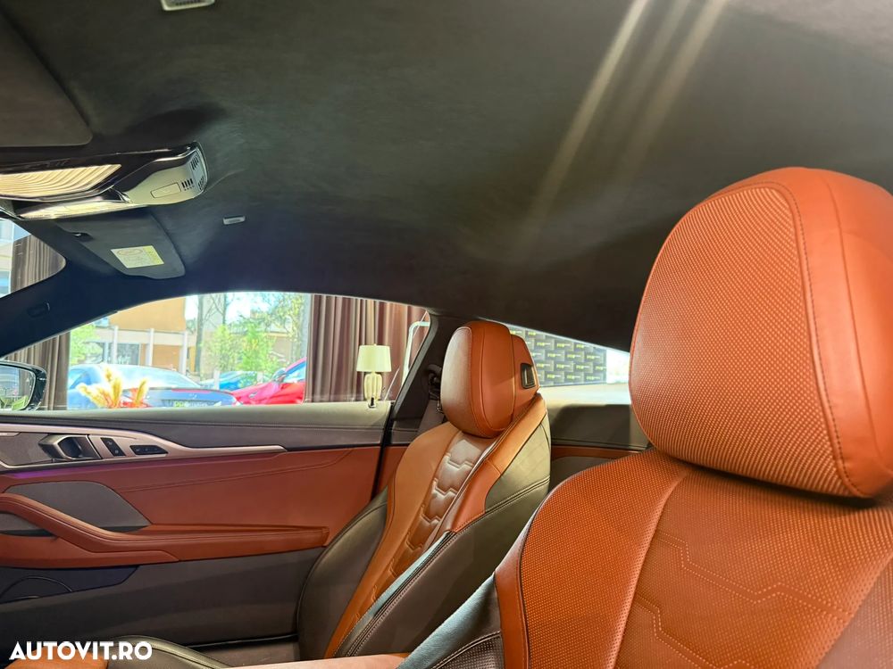 BMW M8 M850i xDrive - 16