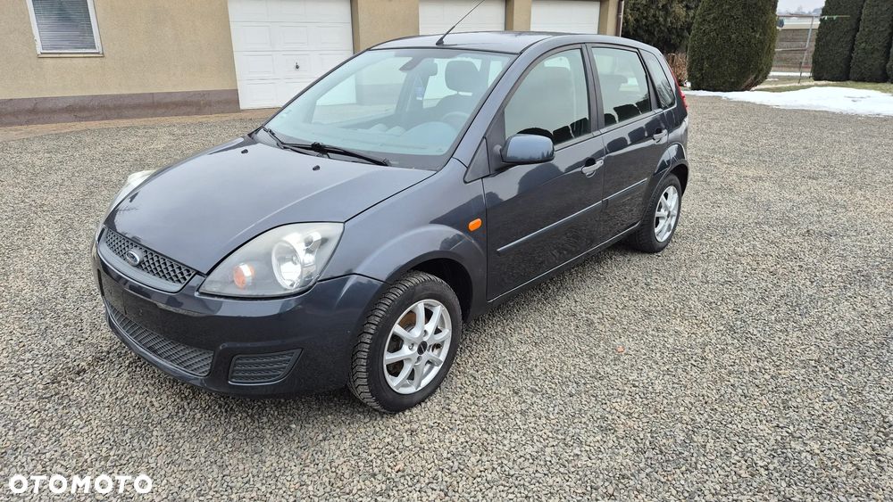 Ford Fiesta 1.3 Ambiente - 13